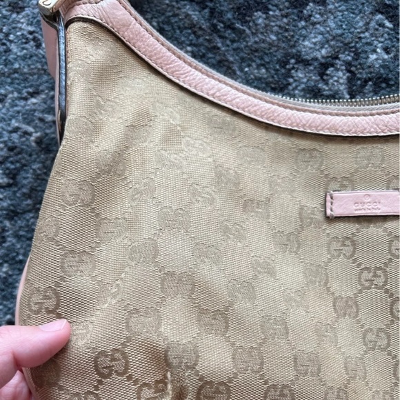 Gucci Monogram Web medium half moon hobo bag - Picture 9 of 12